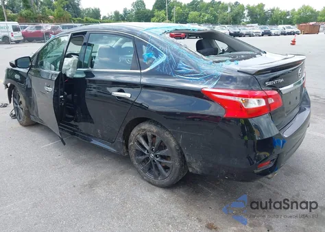 2017 Nissan Sentra Sr Turbo z USA, uszkodzony, nr VIN 3N1CB7AP8HY366286